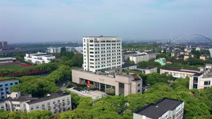 宁波大学