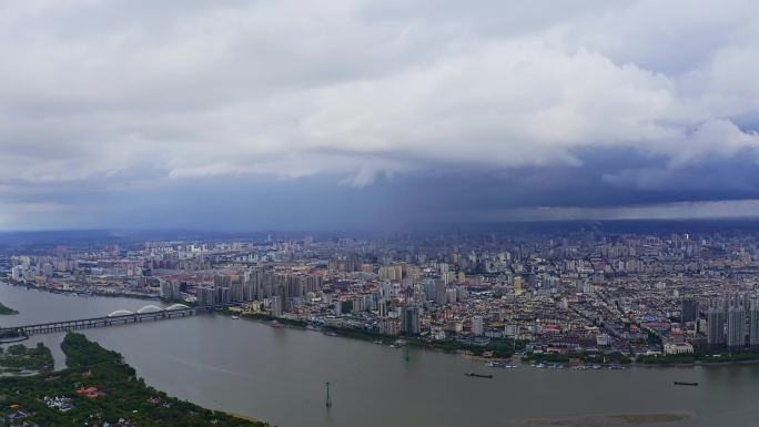航拍-哈尔滨雨中全景
