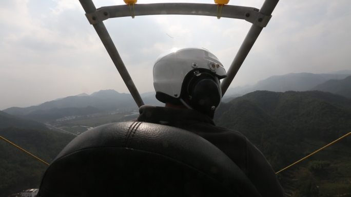 动力滑翔伞的视角看浦江山水原素材