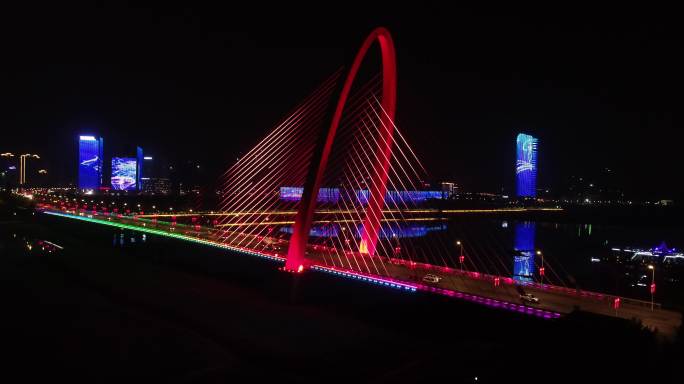 西安欧亚大道夜景航拍西安浐灞彩虹桥夜景