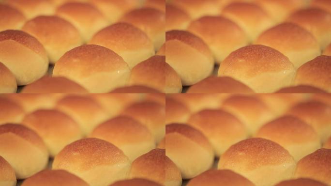 烤面包、香软面包