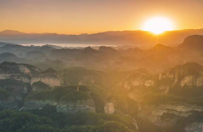 桂林丹霞地貌日出大气片头资源八角寨旅游