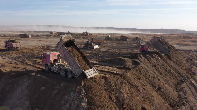 航拍土方工程施工现场