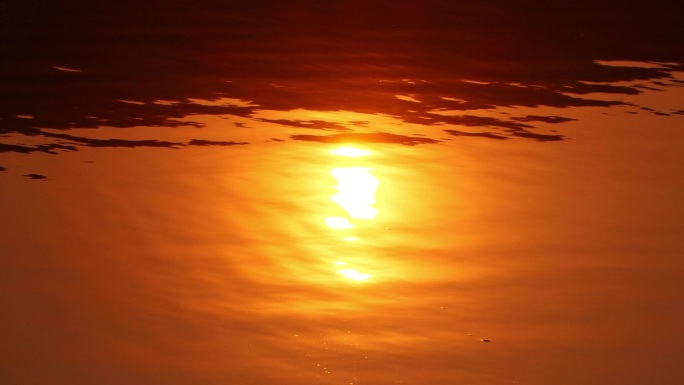 夕阳 水中夕阳 波光