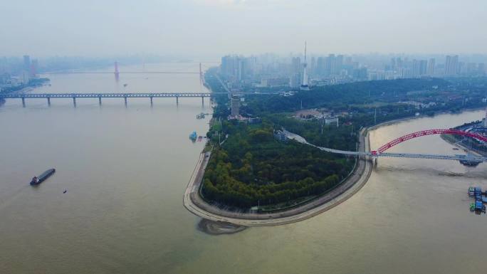 4K航拍短片.武汉.南岸嘴和晴川桥