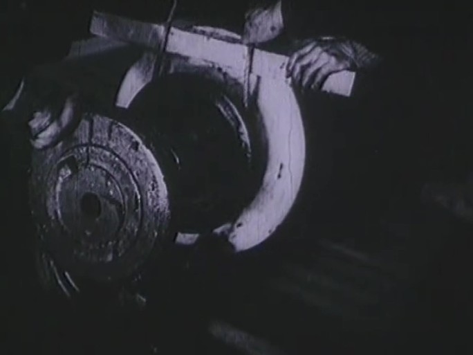 40年代解放后北平的工厂老视频