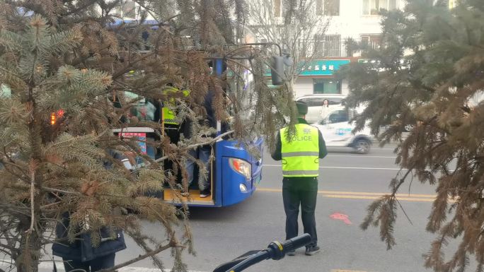 交通事故处理  地上血迹