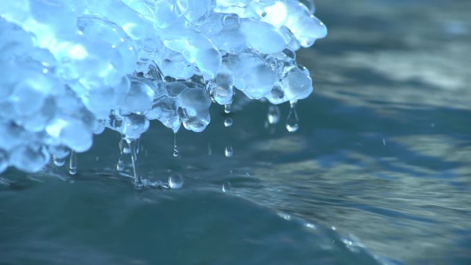 冰雪融化唯美水滴素材