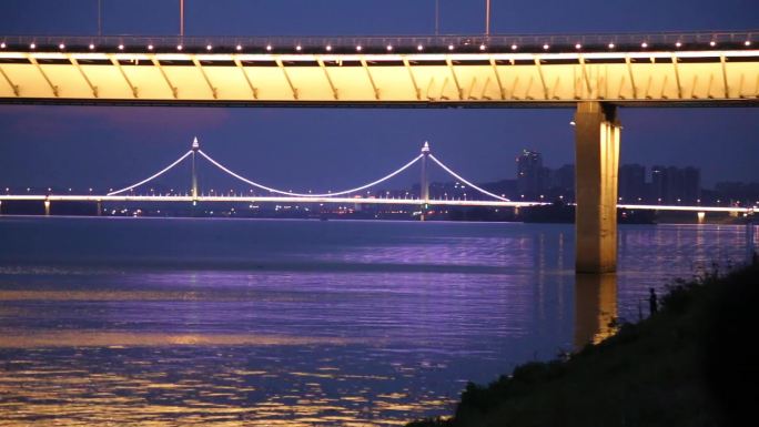 原创夜晚大桥风景