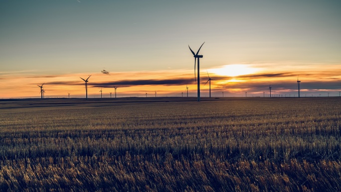 风力发电机清洁能源可持续发展晚霞延时