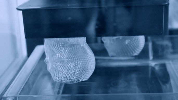通过UV聚合创建形状的3d打印机
