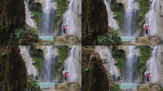 老挝森林里的瀑布