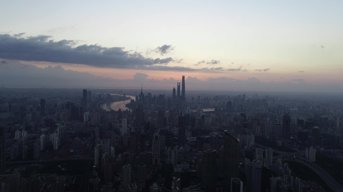 航拍清晨日出上海