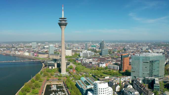 德国杜塞尔多夫城市建筑快速发展航拍延时国