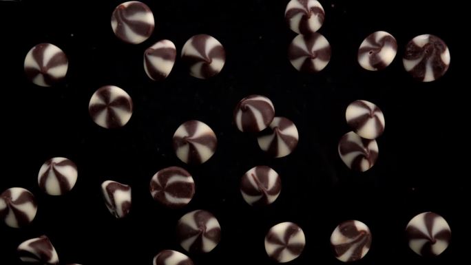 巧克力动画宝塔甜品小颗粒点心能量脂肪