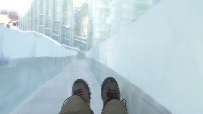 第一视角  打冰滑梯  游乐园