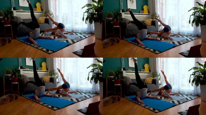 在家练瑜伽的母女健身锻炼居家