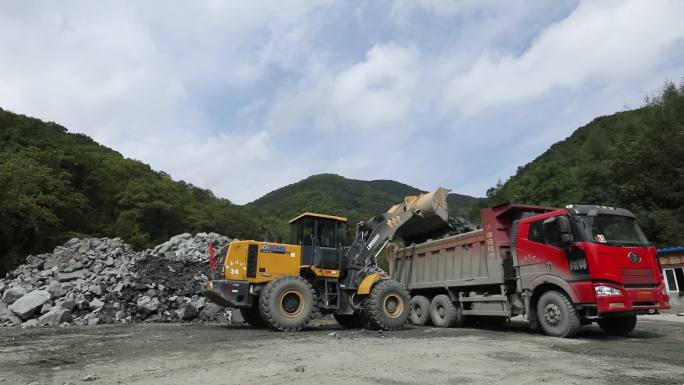 铲车 矿山 装载