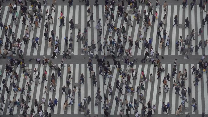 日本涉谷拥挤的游客行人的慢镜头鸟瞰图。
