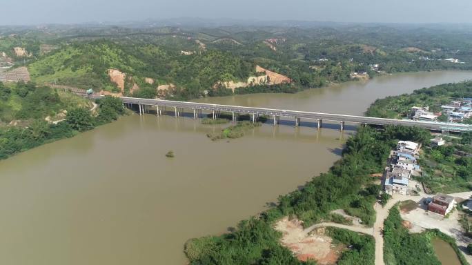 河道上的高速公路运输大气交通网中国速度