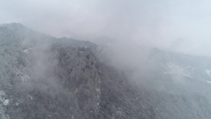 下雪 雪景 大山 乡村  村庄 瑞雪