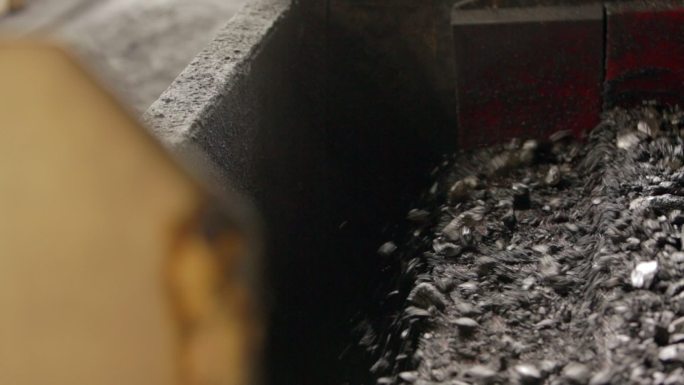 振动式选煤输送机工程自然挖掘