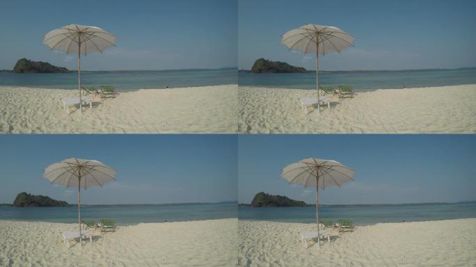 热带岛屿上的沙滩伞