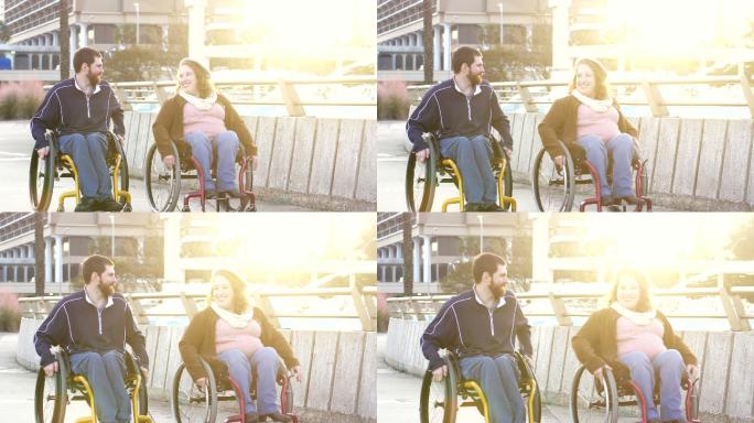 在交流的两个人残疾人夫妻公园
