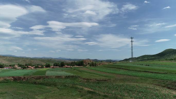 草原上村落庄稼地梯田 原始航拍素材