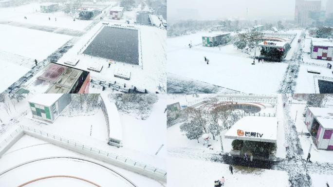 长沙马栏山广场雪景