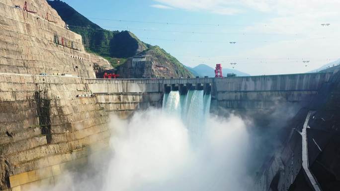 A158 白鹤滩水电站大坝出水航拍远景