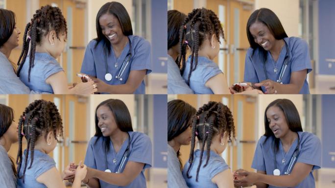 微笑的护士国外外国笑容看病医患关系