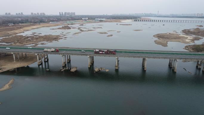 航拍济广高速六安段淠河特大桥4