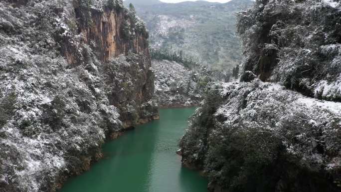 4K航拍龙鳌河雪景1分28秒