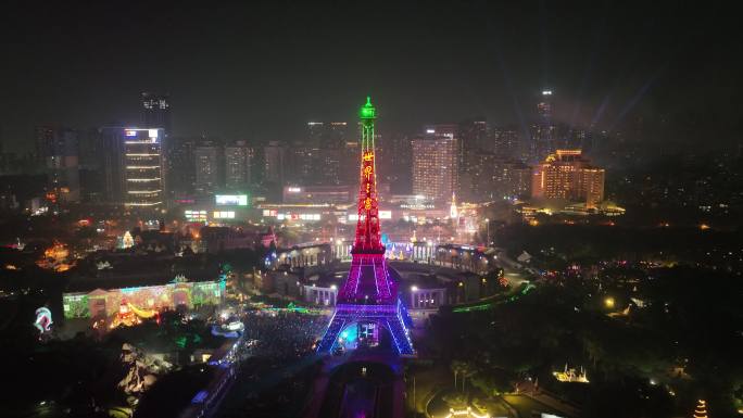 深圳世界之窗埃菲尔铁塔炫彩灯光喜迎新年2