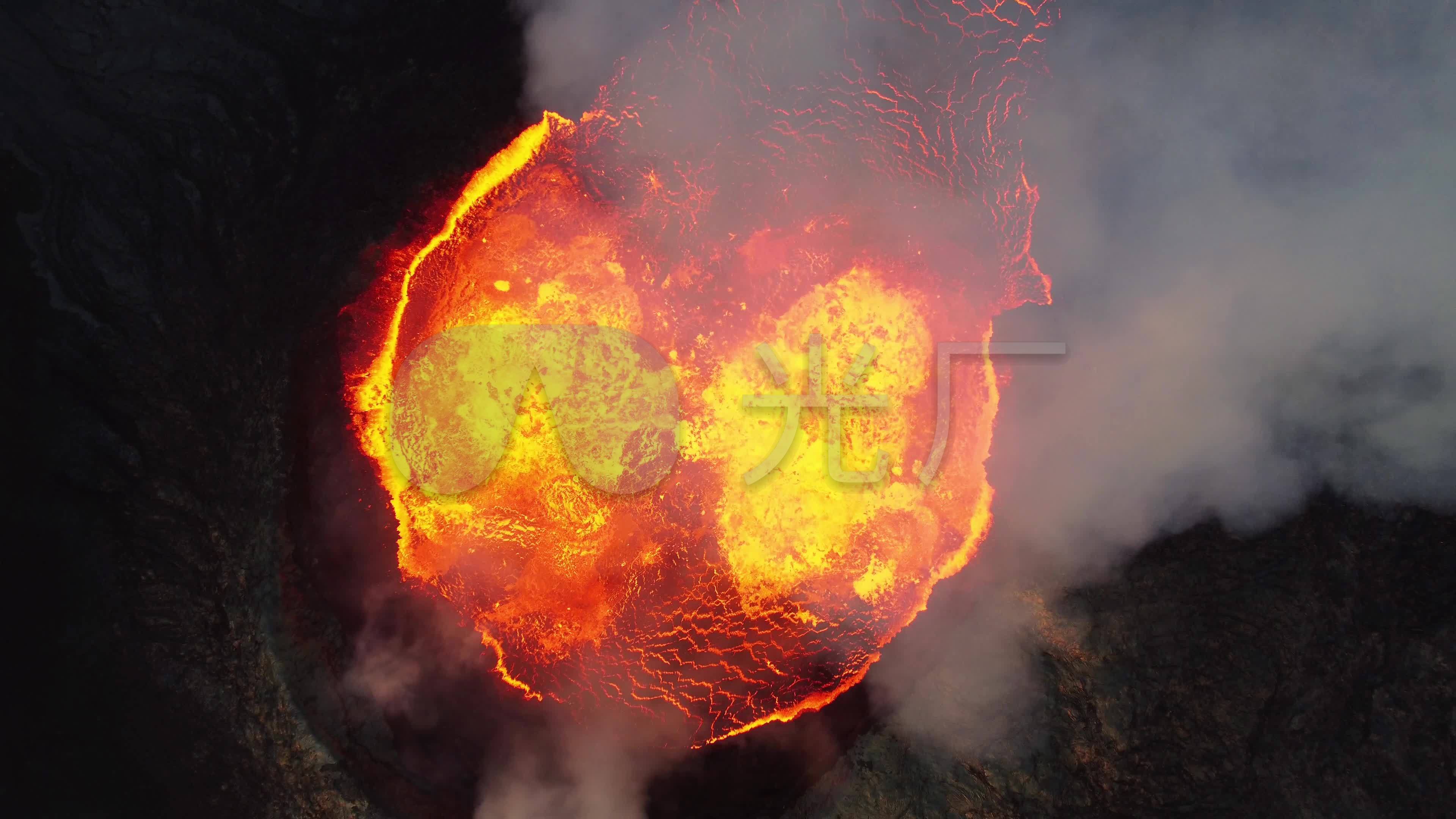 火山爆发，火山口沸腾熔岩飞溅岩浆流淌视频素材,延时摄影视频素材下载,高清3840X2160视频素材下载,凌点视频素材网,编号:471192