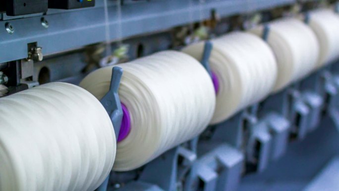 工厂纺纱机实拍视频素材纺织业