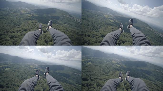 滑翔伞飞越森林极限运动恐高俯瞰