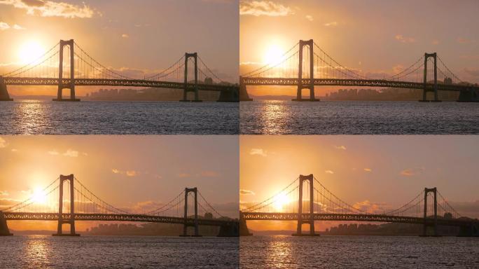 大连城市风光星海湾大桥日落夕阳海上建筑