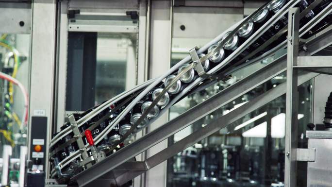 自动罐装机车间生产线供应链产业链