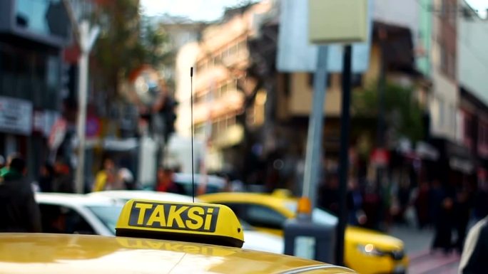 伊斯坦布尔出租车国外街头外国公交街景人文