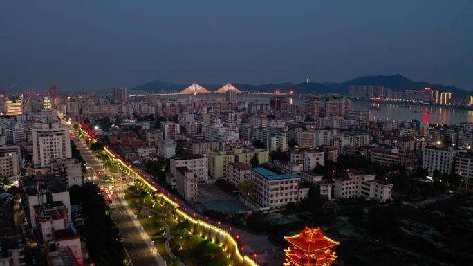 肇庆市端州区宋城墙披云楼西江黄昏夜景