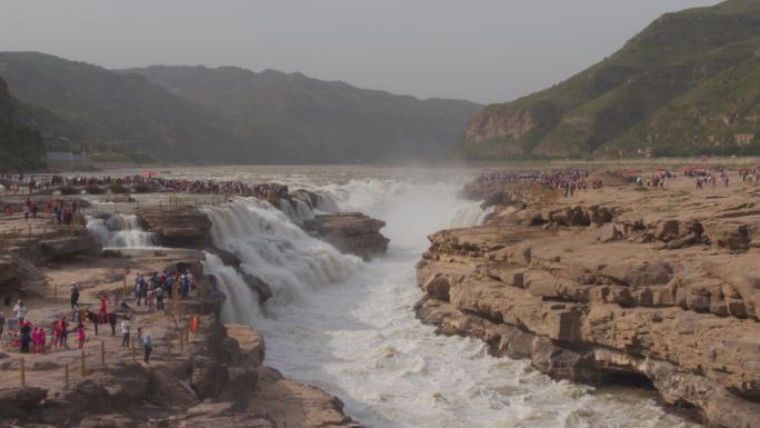 黄河壶口瀑布全景航拍