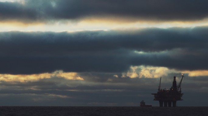 北海石油钻机海上平台