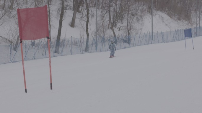 单板滑雪