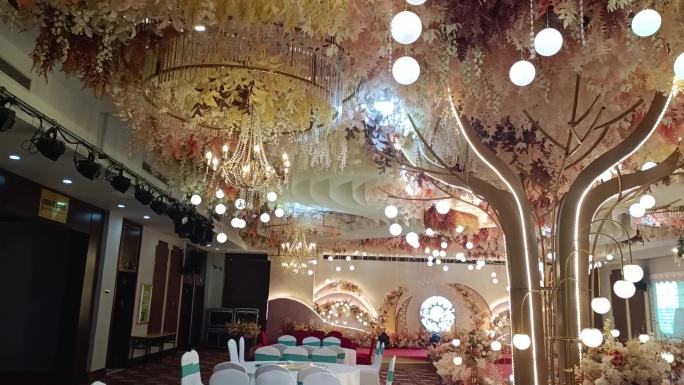中式西式宴会厅科技树LED绚烂餐厅大场面