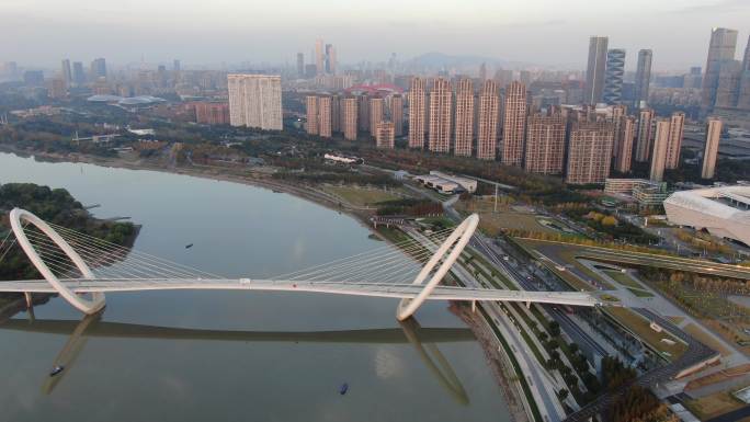 航拍南京之眼步行桥