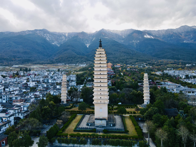 大理三塔-崇圣寺三塔