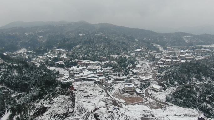 航拍丘陵山川大山雪景