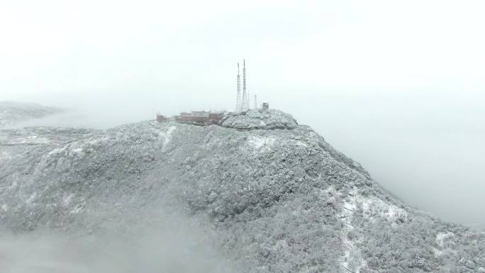 4K 银装素裹的雷公山雪景2